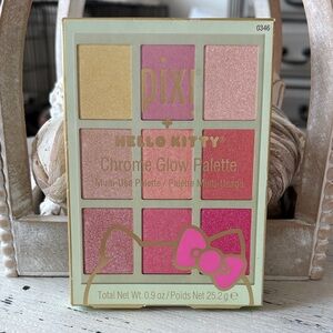 Pixi + Hello Kitty Chrome Glow Palette